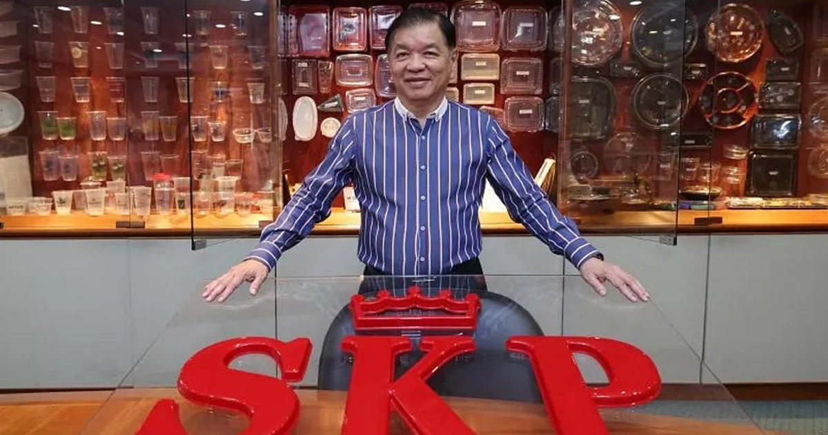 James Lim, director of SKP, says that in addition to sustainability, it is important to consider the customers needs, as the company explores plastic alternatives. PHOTO: YEN MENG JIIN, BT
